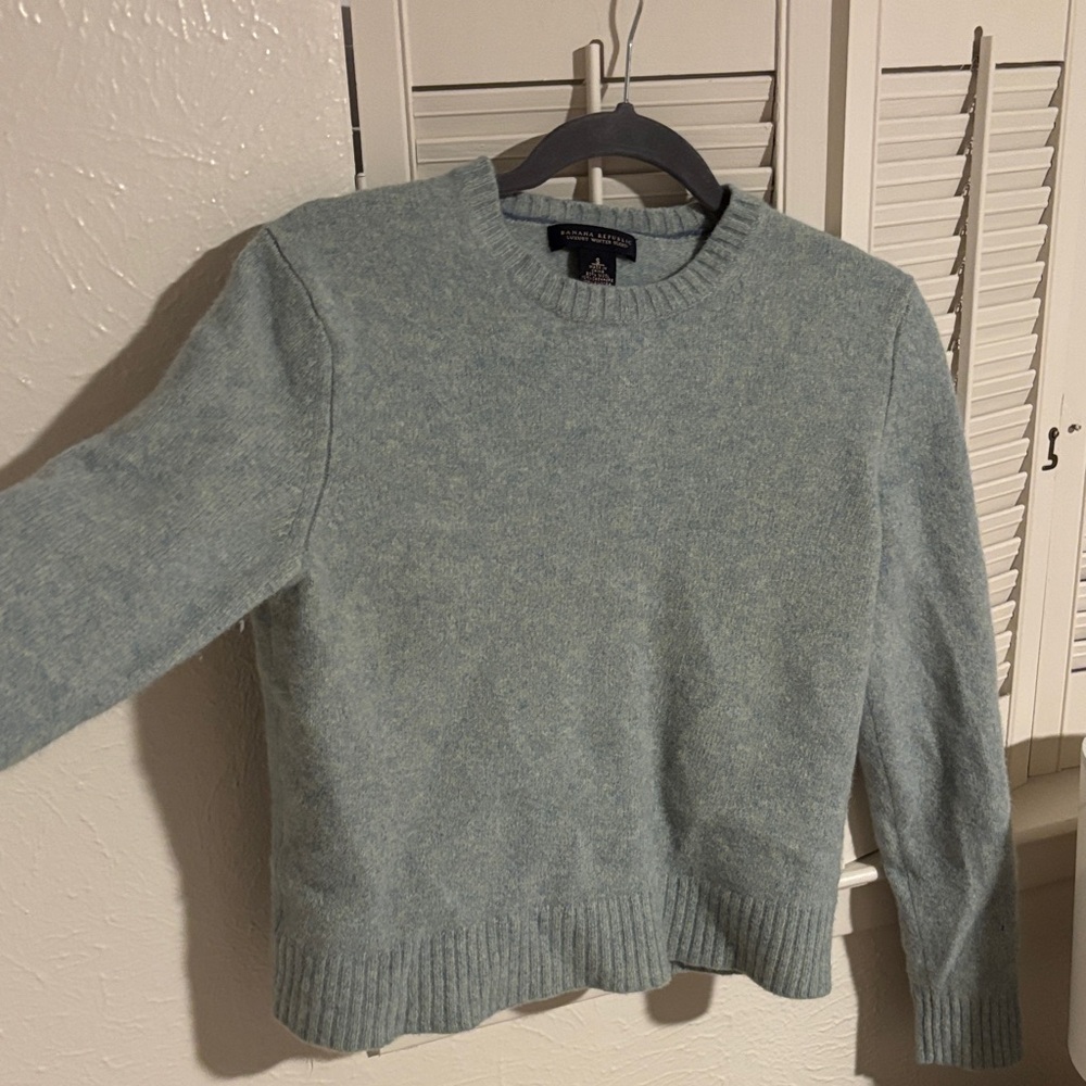 Banana Republic Wool Blend Sweater